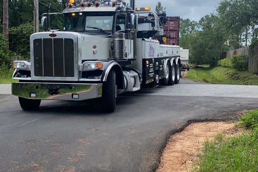 Box Truck Towing In Century Florida