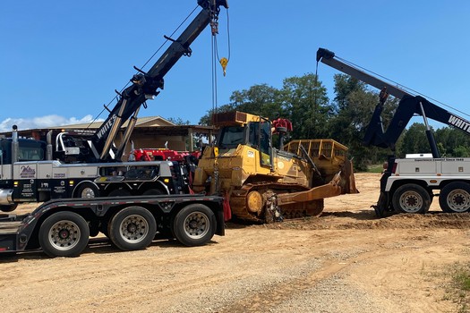 Semi Truck Towing-in-Navarre-Florida