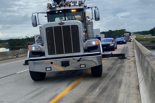 Tractor Trailer Towing-In-Pace-Florida